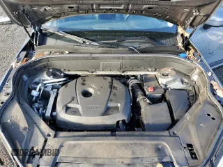 2018 Volvo XC90 Momentum with VIN YV4A22PK1J1195343, listed as a Copart auction lot 71369282 with 93,861 mi miles. Bid and sale history available at carsss.com. Image 12.