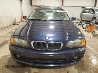 2001 BMW 3 Series 325Ci with VIN WBABN33491JW55177, listed as a Copart auction lot 43685795 with 120,610 mi miles and Salvage Title. Bid and sale history available at carsss.com. Image 5.