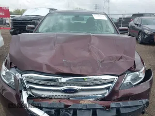 2010 Ford Taurus SEL с VIN 1FAHP2EW5AG132676, выставлен на аукционе IAAI как лот 42124233 с пробегом 81 936 миль миль и . История ставок и продаж доступна на DreamBid. Изображение 12.