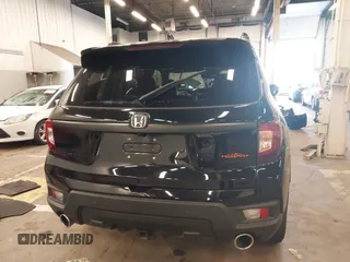 2023 Honda Passport TrailSport with VIN 5FNYF8H64PB016819, listed as a IAAI auction lot 41997402 with 22,106 mi miles and . Bid and sale history available at DreamBid. Image 17.