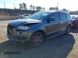 2015 Audi Q7 3.0T S line Prestige with VIN WA1DGAFE8FD015458, listed as a IAAI auction lot 41753940 with 62,233 mi miles. Bid and sale history available at carsss.com. Image 20.