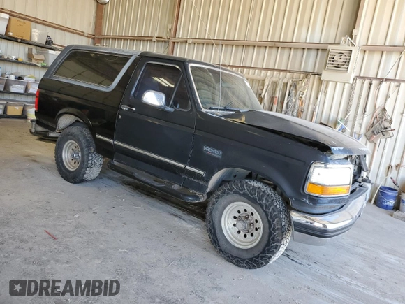 1993 Ford Bronco Custom with VIN 1FMEU15H2PLA65340, listed as a Copart auction lot 74177884 with 277,399 mi miles and Salvage title. Bid and sale history available at DreamBid. Image 4.