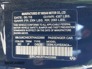 2017 Infiniti QX30 Premium with VIN SJKCH5CR7HA022688, listed as a IAAI auction lot 41883348 with 87,419 mi miles and . Bid and sale history available at DreamBid. Image 9.