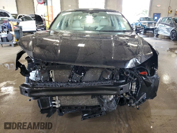 2018 Volkswagen Passat SE with VIN 1VWBA7A39JC000941, listed as a Copart auction lot 64426915 with 75,412 mi miles and Salvage title. Bid and sale history available at DreamBid. Image 5.