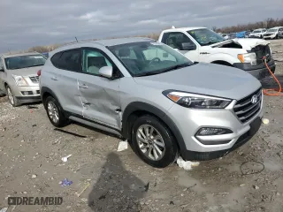 2017 Hyundai Tucson SE with VIN KM8J3CA45HU520340, listed as a Copart auction lot 83582394 with 95,489 mi miles and Salvage Title. Bid and sale history available at carsss.com. Image 4.