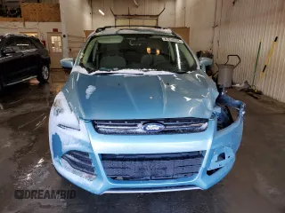 2013 Ford Escape SE with VIN 1FMCU9G92DUC86325, listed as a Copart auction lot 47610525 with 82,613 mi miles and Salvage Title. Bid and sale history available at DreamBid. Image 5.