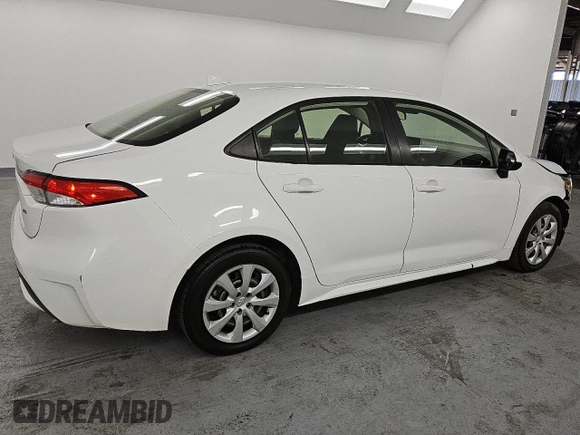 2020 Toyota Corolla LE with VIN JTDEPRAE7LJ025671, listed as a Copart auction lot 77439364 with 75,874 mi miles and Salvage Title. Bid and sale history available at carsss.com. Image 3.