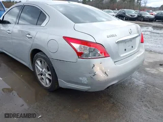 2010 Nissan Maxima 3.5 SV w/Premium Pkg with VIN 1N4AA5AP6AC843054, listed as a IAAI auction lot 41734459 with 194,123 mi miles. Bid and sale history available at carsss.com. Image 6.