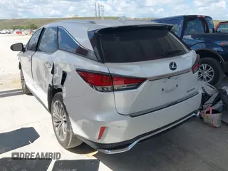 2022 Lexus RX 350L Luxury z VIN JTJJZKEA8N2026796, wystawiony jako IAAI lot #42331201 z przebiegiem 46 865 mil mil oraz . Historia ofert i sprzedaży dostępna na DreamBid. Obrazek 3.