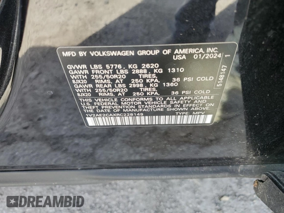 2024 Volkswagen Atlas SEL R-Line with VIN 1V2AE2CAXRC228149, listed as a Copart auction lot 51111825 with 6,548 mi miles and Salvage title. Bid and sale history available at DreamBid. Image 15.