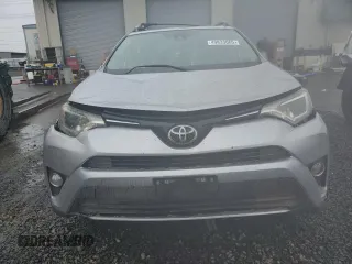 2017 Toyota RAV4 XLE with VIN 2T3WFREV4HW322231, listed as a Copart auction lot 49833065 with 116,950 mi miles and Salvage Title. Bid and sale history available at DreamBid. Image 5.