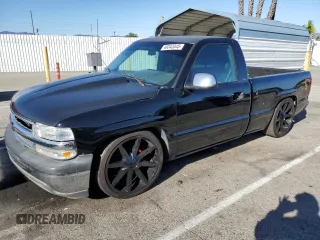 2000 Chevrolet Silverado 1500 with VIN 1GCEC14V4YZ296866, listed as a Copart auction lot 49343345 with Not Provided miles and Salvage Title. Bid and sale history available at DreamBid. Image 1.