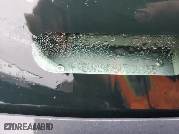 2006 Ford Explorer Limited с VIN 1FMEU75896UB00855, выставлен на аукционе Copart как лот 50220535 с пробегом 137 714 миль миль и Списание • Salvage title. История ставок и продаж доступна на DreamBid. Изображение 14.
