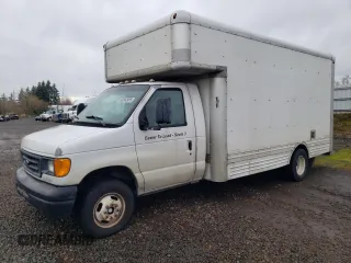 2006 Ford Econoline Cargo with VIN 1FDXE45S16HA83784, listed as a Copart auction lot 45242935 with 200,040 mi miles and Clean Title. Bid and sale history available at DreamBid. Image 1.