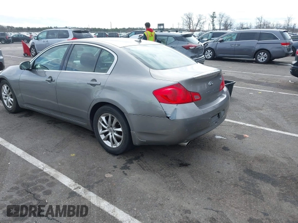 2008 Infiniti G35 x with VIN JNKBV61F18M253279, listed as a IAAI auction lot 41737288 with 219,260 mi miles. Bid and sale history available at carsss.com. Image 3.