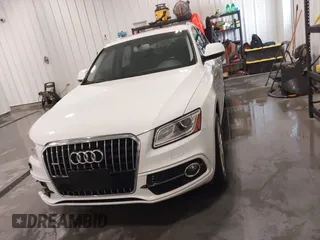 2016 Audi Q5 Prestige with VIN WA1W7AFP7GA001712, listed as a IAAI auction lot 41586298 with 98,725 mi miles. Bid and sale history available at carsss.com. Image 12.