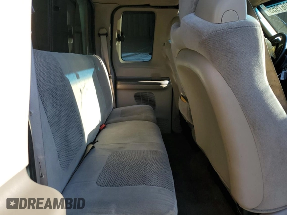 2001 Ford F-250 XL with VIN 1FTNX21SX1EA80232, listed as a Copart auction lot 56067955 with 188,119 mi miles and Salvage title. Bid and sale history available at DreamBid. Image 10.