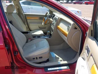 2007 Lincoln MKZ z VIN 3LNHM26T07R614881, wystawiony jako IAAI lot #42661359 z przebiegiem 187 055 mil mil oraz . Historia ofert i sprzedaży dostępna na DreamBid. Obrazek 5.