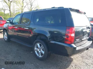 2012 Chevrolet Suburban LT с VIN 1GNSCJE05CR313048, выставлен на аукционе IAAI как лот 42127574 с пробегом 173 229 миль миль и . История ставок и продаж доступна на DreamBid. Изображение 3.