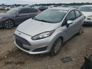 2019 Ford Fiesta S z VIN 3FADP4AJ6KM115347, wystawiony jako Copart lot #64868875 z przebiegiem 84 622 mil mil oraz Czysty tytuł • Clean title. Historia ofert i sprzedaży dostępna na DreamBid. Obrazek 1.