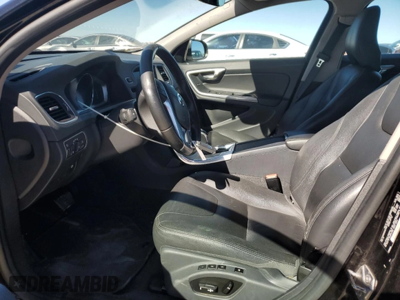 2017 Volvo V60 Premier with VIN YV140MEK8H1371796, listed as a Copart auction lot 80654044 with 85,572 mi miles and Salvage Title. Bid and sale history available at carsss.com. Image 7.