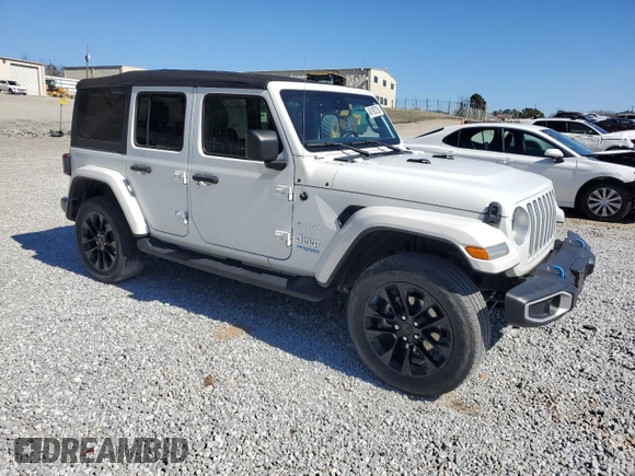 2022 Jeep Wrangler Unlimited Sahara with VIN 1C4JJXP60NW158556, listed as a Copart auction lot 46195725 with 30,773 mi miles and Salvage title. Bid and sale history available at DreamBid. Image 4.