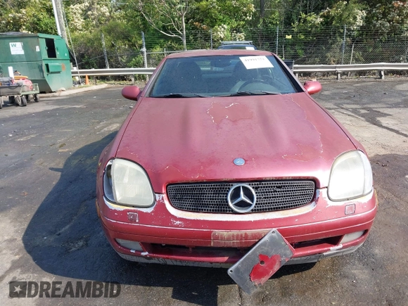 1999 Mercedes-Benz SLK-Class with VIN WDBKK47F0XF088123, listed as a IAAI auction lot 41991751 with 275,370 mi miles. Bid and sale history available at carsss.com. Image 12.