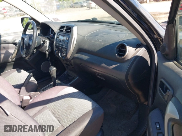 2005 Toyota RAV4 with VIN JTEGD20V350094016, listed as a IAAI auction lot 42219364 with 201,027 mi miles and . Bid and sale history available at DreamBid. Image 5.