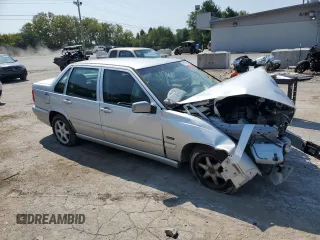 1998 Volvo S70 with VIN YV1LS5548W2438093, listed as a Copart auction lot 69134934 with 89,621 mi miles and Non Repairable. Bid and sale history available at carsss.com. Image 4.