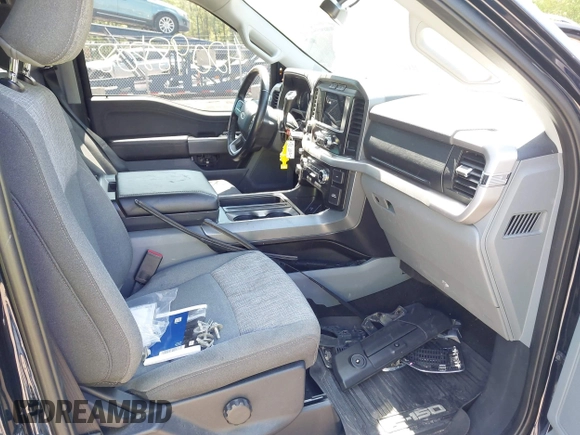 2022 Ford F-150 XL with VIN 1FTEW1EBXNFB14743, listed as a IAAI auction lot 42098808 with 49,314 mi miles and . Bid and sale history available at DreamBid. Image 5.