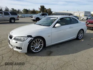 2012 BMW 3 Series 328i z VIN WBADW7C52CE730089, wystawiony jako Copart lot #47124955 z przebiegiem 112 652 mil mil oraz Szkoda całkowita • Salvage title. Historia ofert i sprzedaży dostępna na DreamBid. Obrazek 1.