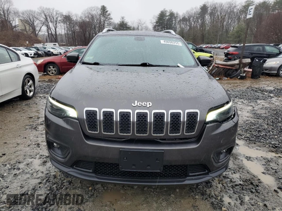 2020 Jeep Cherokee Latitude Plus with VIN 1C4PJMLB2LD539622, listed as a Copart auction lot 49090255 with 73,023 mi miles and Salvage Title. Bid and sale history available at DreamBid. Image 5.