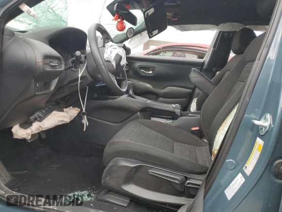 2024 Honda HR-V Sport with VIN 3CZRZ2H53RM756936, listed as a Copart auction lot 49142525 with 14,096 mi miles and Salvage Title. Bid and sale history available at carsss.com. Image 7.
