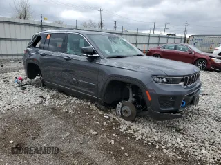 2022 Jeep Grand Cherokee Overland with VIN 1C4RJYD65N8716340, listed as a Copart auction lot 53912675 with Not provided miles and Salvage title. Bid and sale history available at DreamBid. Image 4.