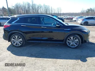 2021 Infiniti QX50 Essential z VIN 3PCAJ5CB3MF114612, wystawiony jako IAAI lot #41608417 z przebiegiem 35 496 mil mil oraz . Historia ofert i sprzedaży dostępna na DreamBid. Obrazek 13.