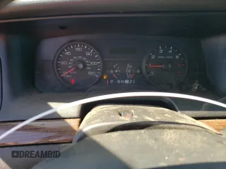 2006 Ford Crown Victoria z VIN 2FAFP73V76X148099, wystawiony jako Copart lot #49996435 z przebiegiem Nie podano mil oraz Szkoda całkowita • Salvage title. Historia ofert i sprzedaży dostępna na DreamBid. Obrazek 9.