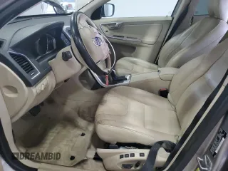 2016 Volvo XC60 T5 Premier z VIN YV4612RK7G2821910, wystawiony jako Copart lot #55705495 z przebiegiem 104 275 mil mil oraz Szkoda całkowita • Salvage title. Historia ofert i sprzedaży dostępna na DreamBid. Obrazek 7.
