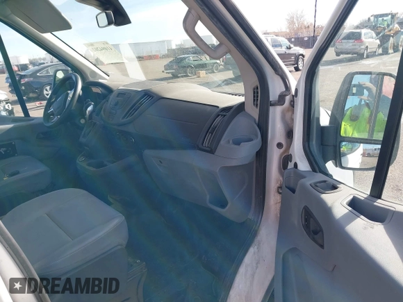 2018 Ford Transit с VIN 1FTYR2XM6JKA64028, выставлен на аукционе IAAI как лот 41094202 с пробегом 245 115 миль миль и . История ставок и продаж доступна на DreamBid. Изображение 5.