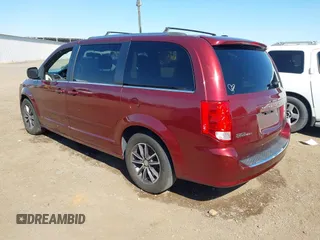 2017 Dodge Grand Caravan SXT with VIN 2C4RDGCG8HR675366, listed as a IAAI auction lot 42109155 with 178,936 mi miles and . Bid and sale history available at DreamBid. Image 3.