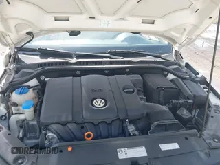 2013 Volkswagen Jetta SE with VIN 3VWDX7AJ1DM366935, listed as a IAAI auction lot 41961342 with Not provided miles and . Bid and sale history available at DreamBid. Image 10.
