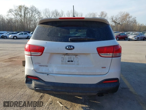 2017 Kia Sorento LX with VIN 5XYPG4A3XHG220228, listed as a IAAI auction lot 41865387 with 305,857 mi miles. Bid and sale history available at carsss.com. Image 16.