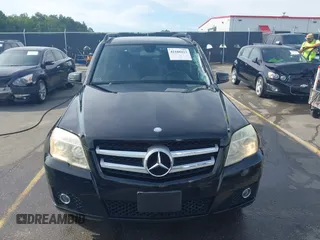 2010 Mercedes-Benz GLK 350 with VIN WDCGG8HB5AF285415, listed as a IAAI auction lot 42188423 with 105,047 mi miles and . Bid and sale history available at DreamBid. Image 12.