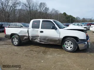 2003 Chevrolet Silverado 1500 LS with VIN 2GCEC19V331345047, listed as a IAAI auction lot 41464352 with 276,043 mi miles. Bid and sale history available at carsss.com. Image 13.