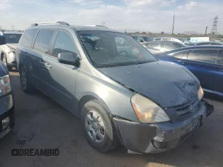 2009 Kia Sedona LX with VIN KNDMB233896315104, listed as a Copart auction lot 74995564 with 210,916 mi miles and Salvage Title. Bid and sale history available at carsss.com. Image 4.