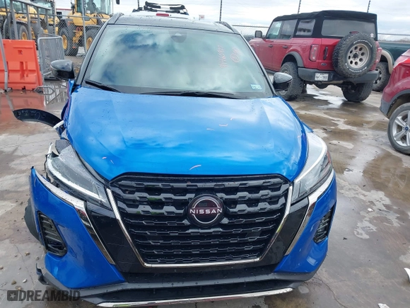 2022 Nissan Kicks SR with VIN 3N1CP5DV0NL495941, listed as a IAAI auction lot 41465827 with 13,062 mi miles. Bid and sale history available at carsss.com. Image 13.