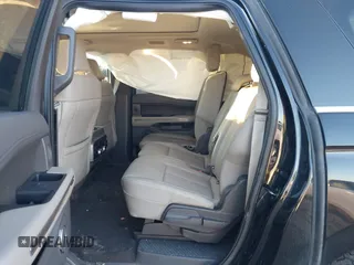 2018 Ford Expedition Max XLT with VIN 1FMJK1JT3JEA34964, listed as a IAAI auction lot 41052233 with 92,156 mi miles and . Bid and sale history available at DreamBid. Image 8.