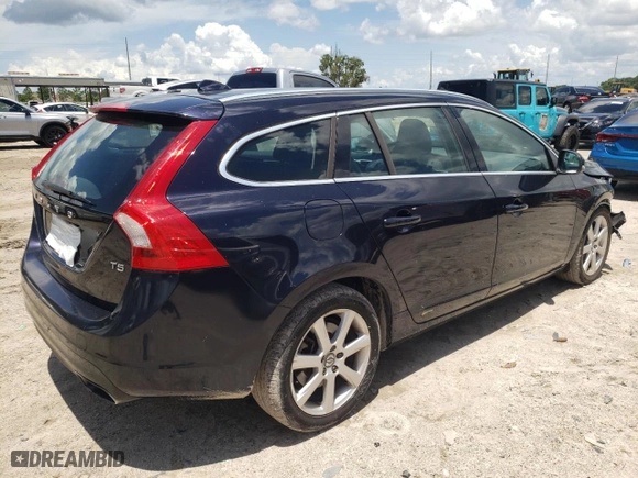 2017 Volvo V60 Premier with VIN YV140MEK9H1350990, listed as a Copart auction lot 76194454 with 134,687 mi miles and Non Repairable. Bid and sale history available at carsss.com. Image 3.