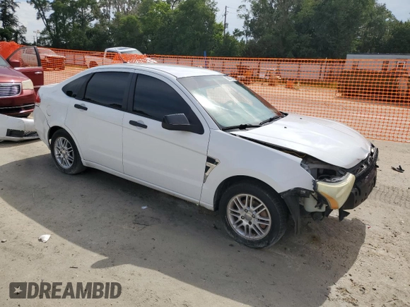 2008 Ford Focus SE z VIN 1FAHP35N18W272057, wystawiony jako Copart lot #59867425 z przebiegiem 293 894 mil mil oraz Szkoda całkowita • Salvage title. Historia ofert i sprzedaży dostępna na DreamBid. Obrazek 4.