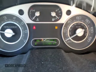 2009 Mercury Sable Premier с VIN 1MEHM42W19G622349, выставлен на аукционе Copart как лот 74173404 с пробегом 229 905 миль миль и Списание • Salvage title. История ставок и продаж доступна на DreamBid. Изображение 9.