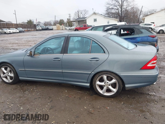2006 Mercedes-Benz C 230 Sport with VIN WDBRF52H86A833794, listed as a IAAI auction lot 41564751 with 132,857 mi miles and . Bid and sale history available at carsss.com. Image 14.